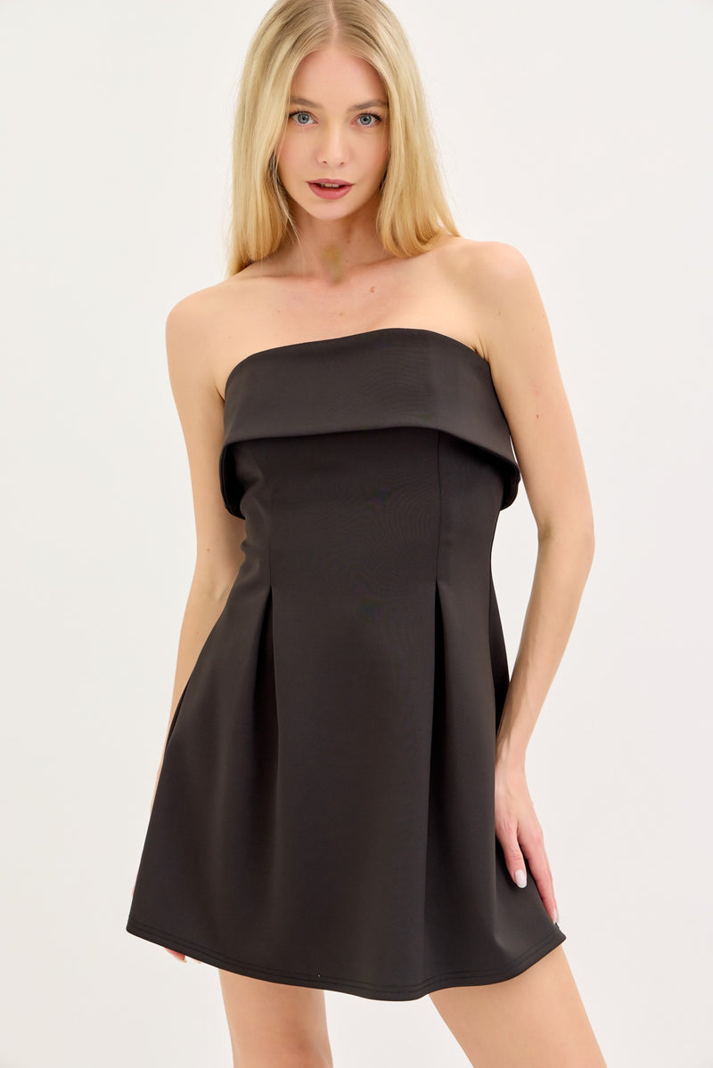 Black Strapless Front Pleated Mini Dress