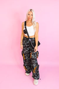 Camo Zip Pocket Cargo Pants - Shop Baddie Aesthetic Outfits At Kendry Boutique 