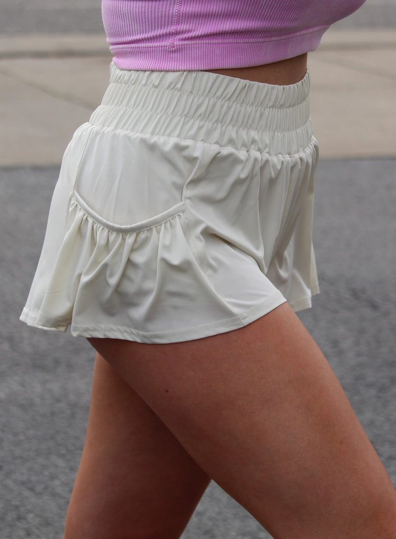 Cream Athletic Shorts with Pockets - Kendry Boutique