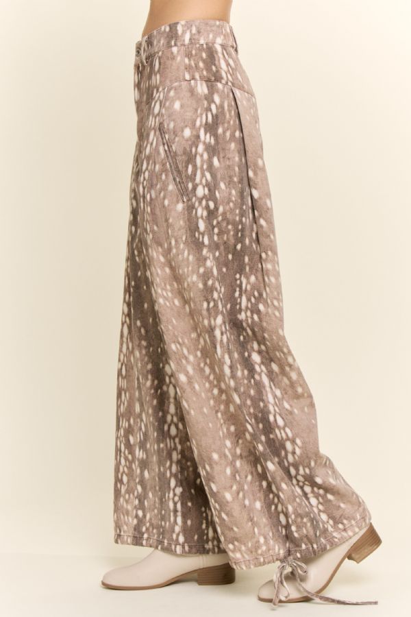 Fawn Pattern Parachute Jeans