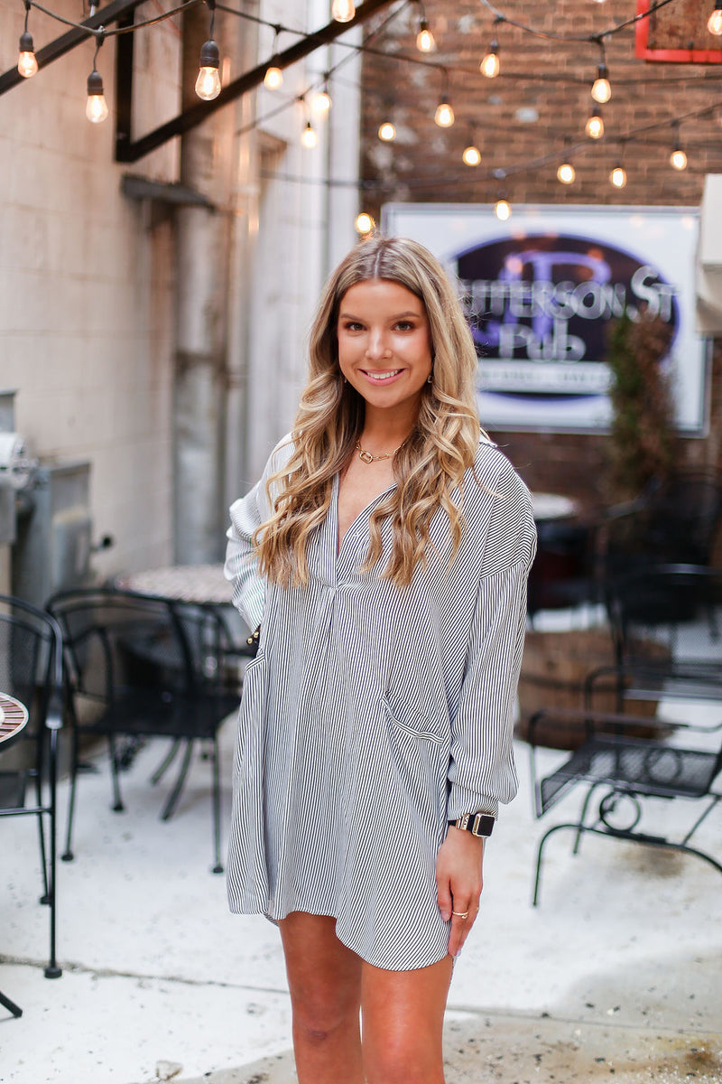 Black And White Pin Stripe Tunic Top - Shop Kendry Collection Boutique