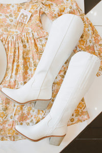 Dolly Embossed White Boots