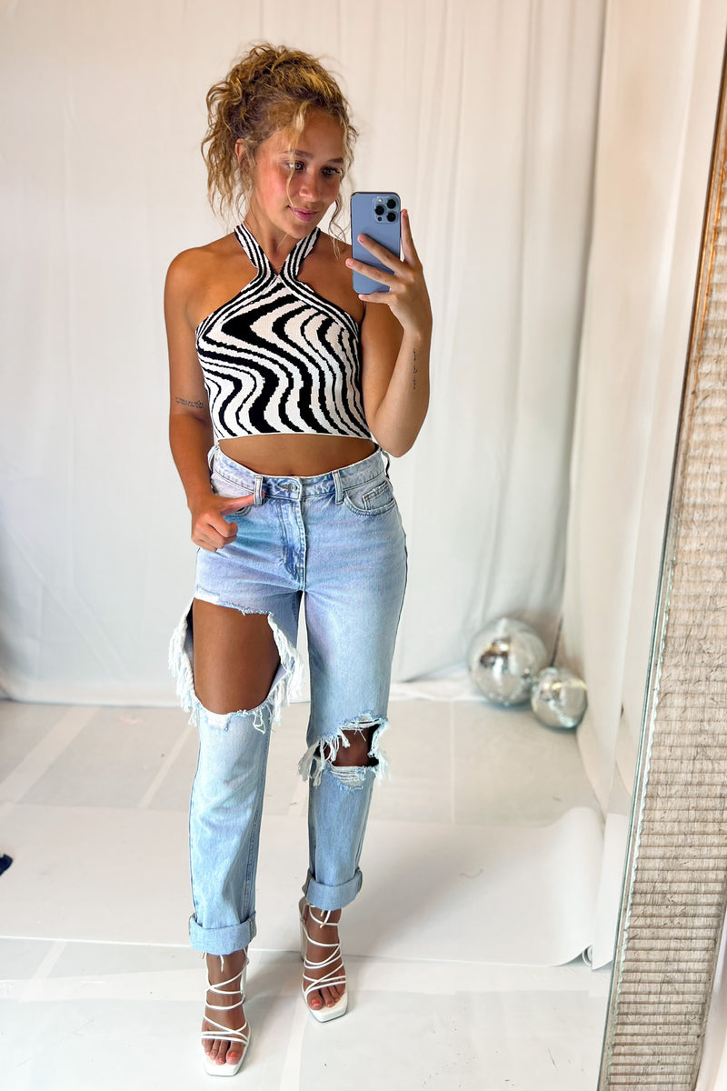 White And Black Halter Neck Knit Top