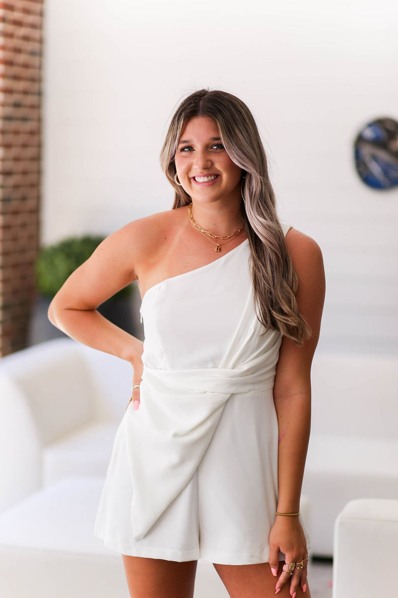One Shoulder Twist Detail White Romper - Kendry Collection Boutique